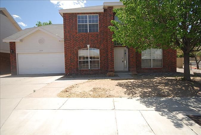1st image of 1431 Somerset Dr NW