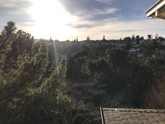 4th image of 269 Clifton Ave
