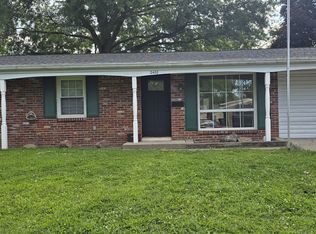 2420 Kickapoo Dr, Lafayette, IN 47909