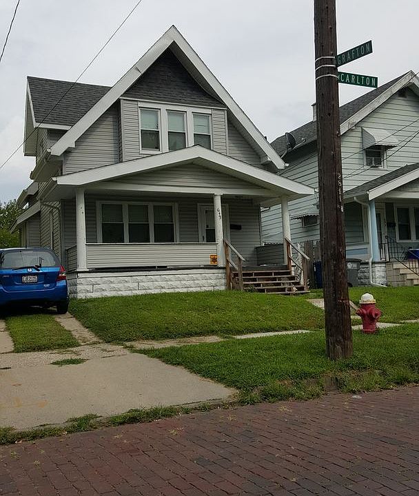 2nd image of 649 Carlton St