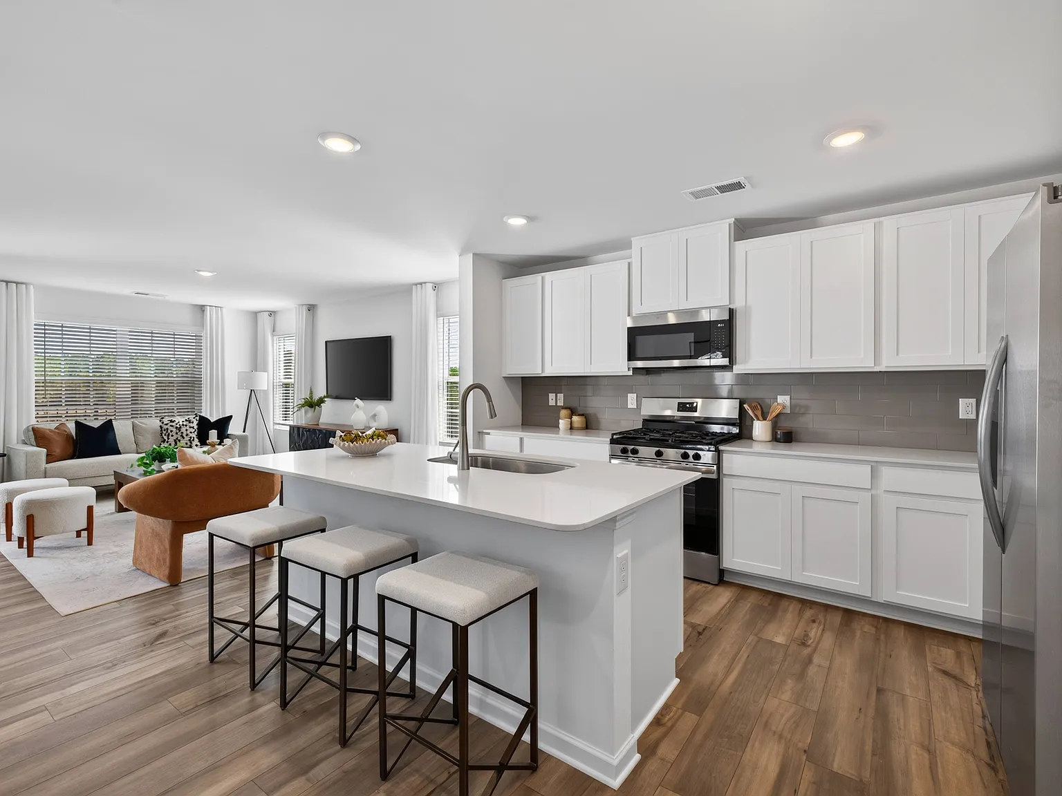 Cedar Village Townhomes — Photo 2