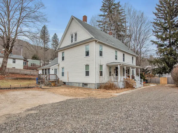 4-6 Sandy Place, Canton, CT 06019