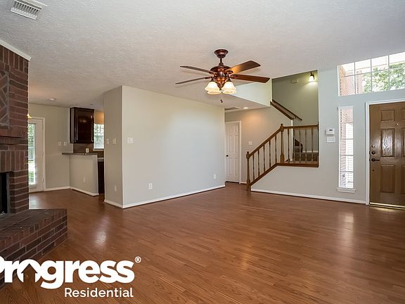 3rd image of 7198 Pine Bower Ct