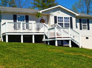 1002 Vance Dr, Bristol, TN 37620