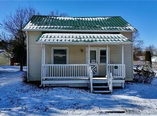 417 S Summit St, Smithville, OH 44677