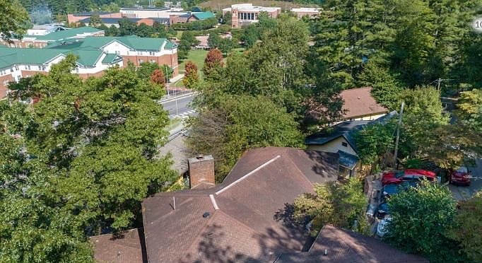 This is the top of the apartment