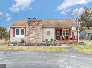 3037 Spring Rd, Carlisle, PA 17013