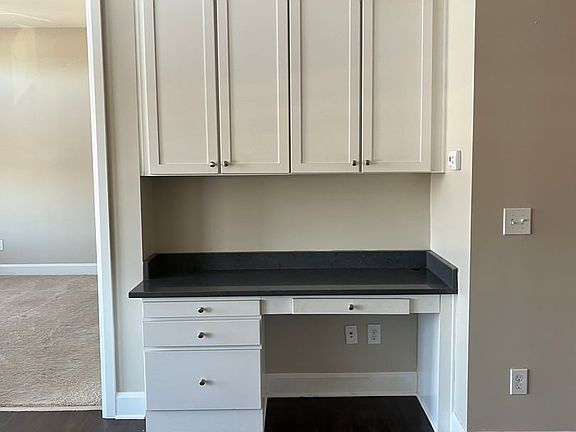 3rd image of 1378 King Ave APT 304
