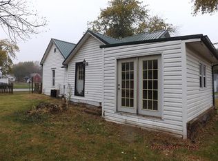 106 W Farabee St, Polo, MO 64671