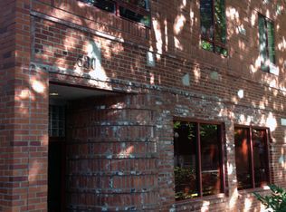 530 9th St APT 5, Sacramento, CA 95814