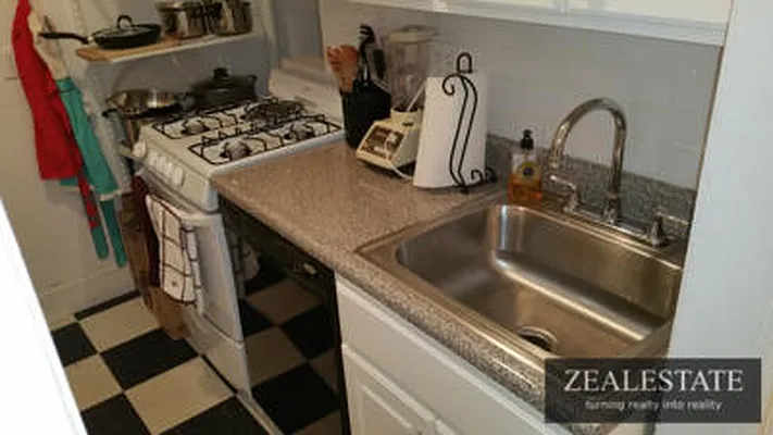 Rented by ZealEstate Group Inc | media 5