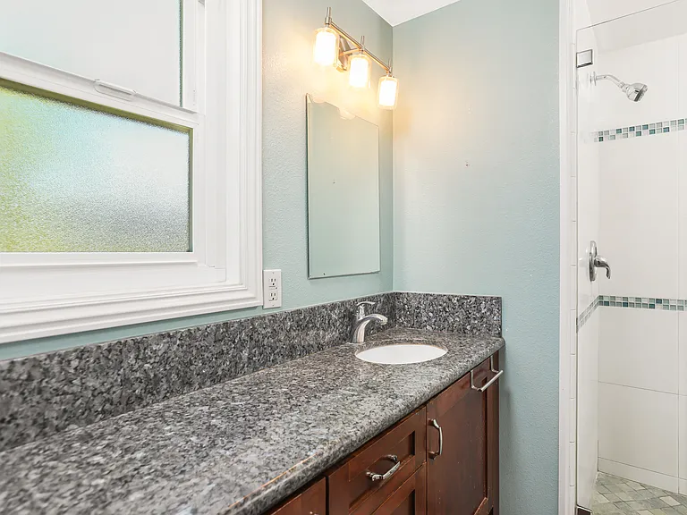 1403 E Chalynn Ave — Photo 15