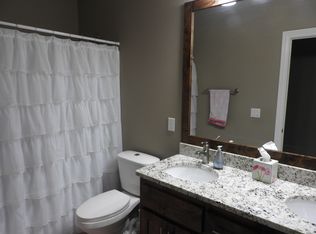 1224 E Hayden Ct, Springfield, MO 65804