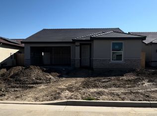 2236 S Edison St, Visalia, CA 93292