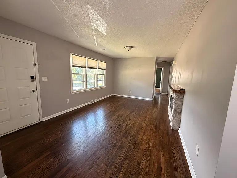 513 Bonnie Ave — Photo 7