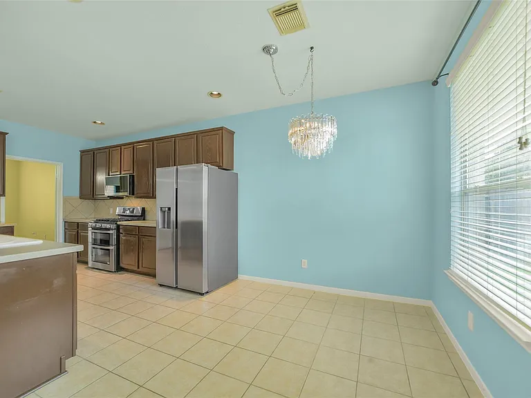 18022 Oak Orchard Ln — Photo 15