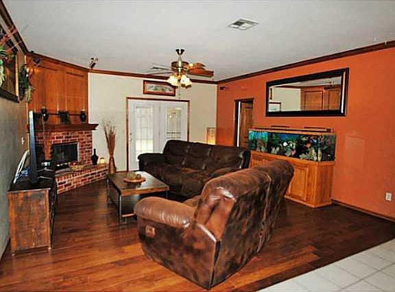 5th image of 1849 Sagewood Dr