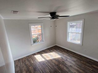 904 Lincoln Dr, Longview, TX 75604