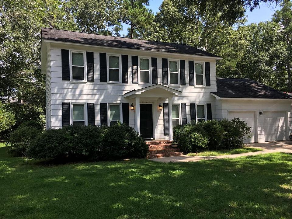 1st image of 211 Sweetbriar Rd