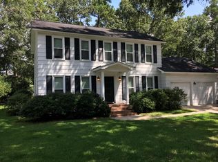 211 Sweetbriar Rd, Summerville, SC 29485