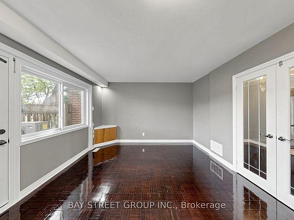 5th image of 57 Godstone Rd #117