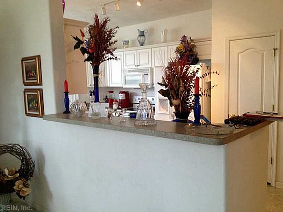 5th image of 2731 Browning Dr