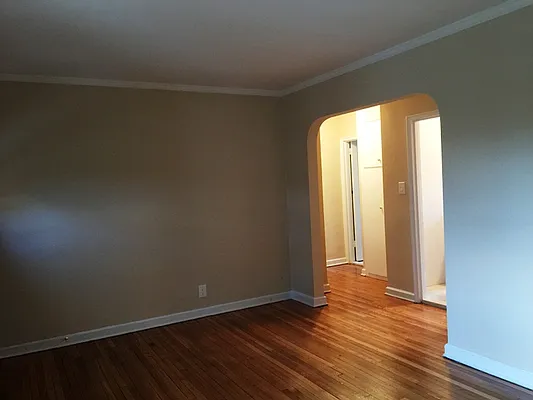 Rented by Prime Realty | media 18