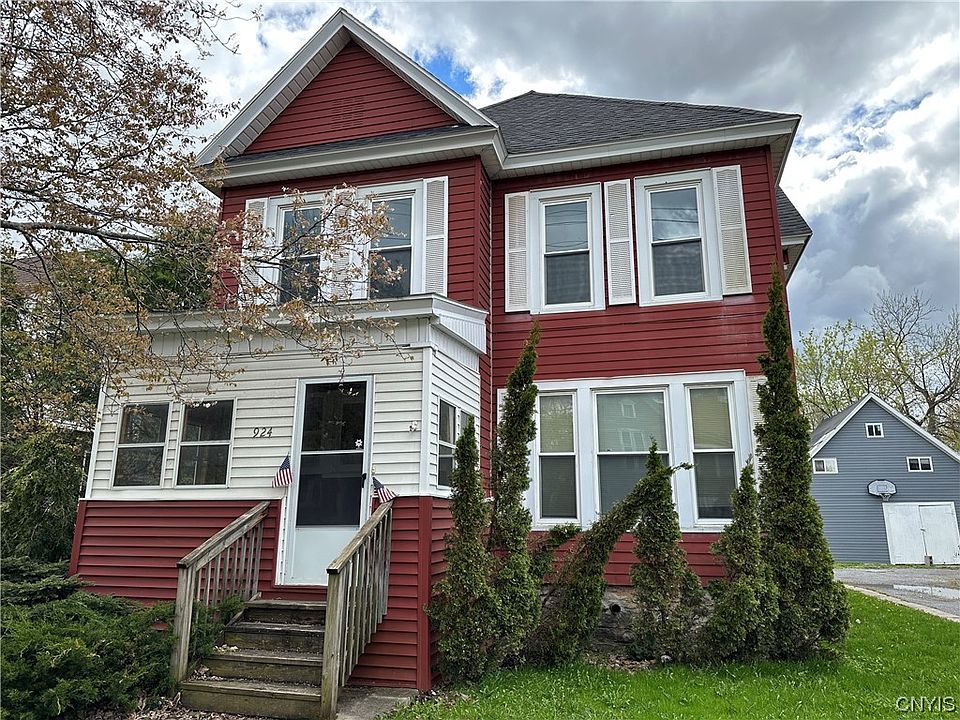 924 Academy St, Watertown, NY 13601 MLS S1482834 Zillow