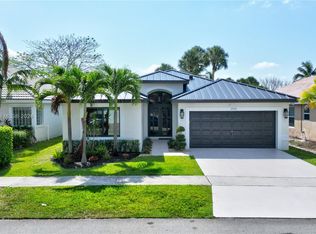 1941 SW 179th Ave, Hollywood, FL 33029