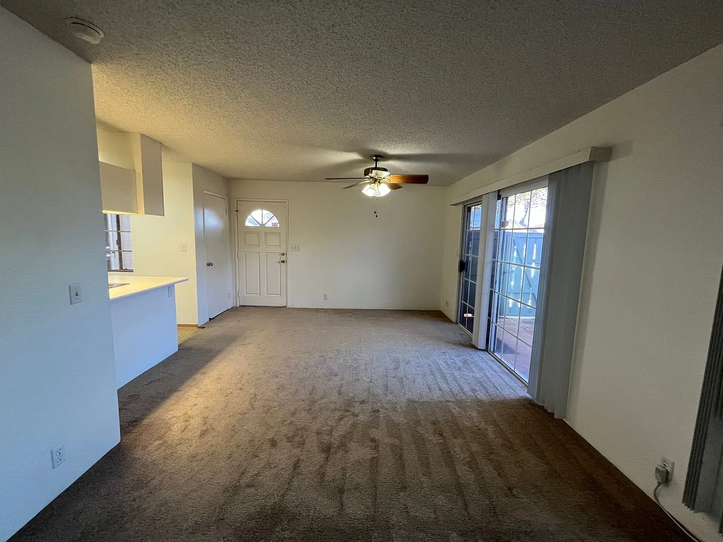 Kupono (Waipio/Waipahu) - Ground Floor Studio with 2 Parking Stalls! — Photo 4