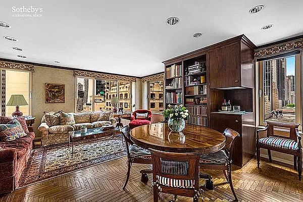 1st image of 106 Central Park S APT 18I