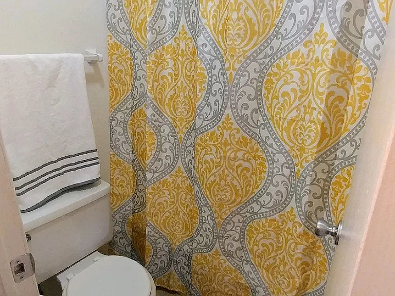 Ivywood - Studio - Bathroom