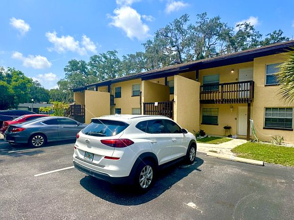 5th image of 380 2nd Ave N APT G
