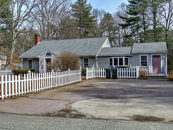 2nd image of 24 Estes Rd