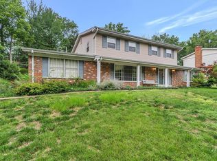619 Chartier Dr, Saint Louis, MO 63135