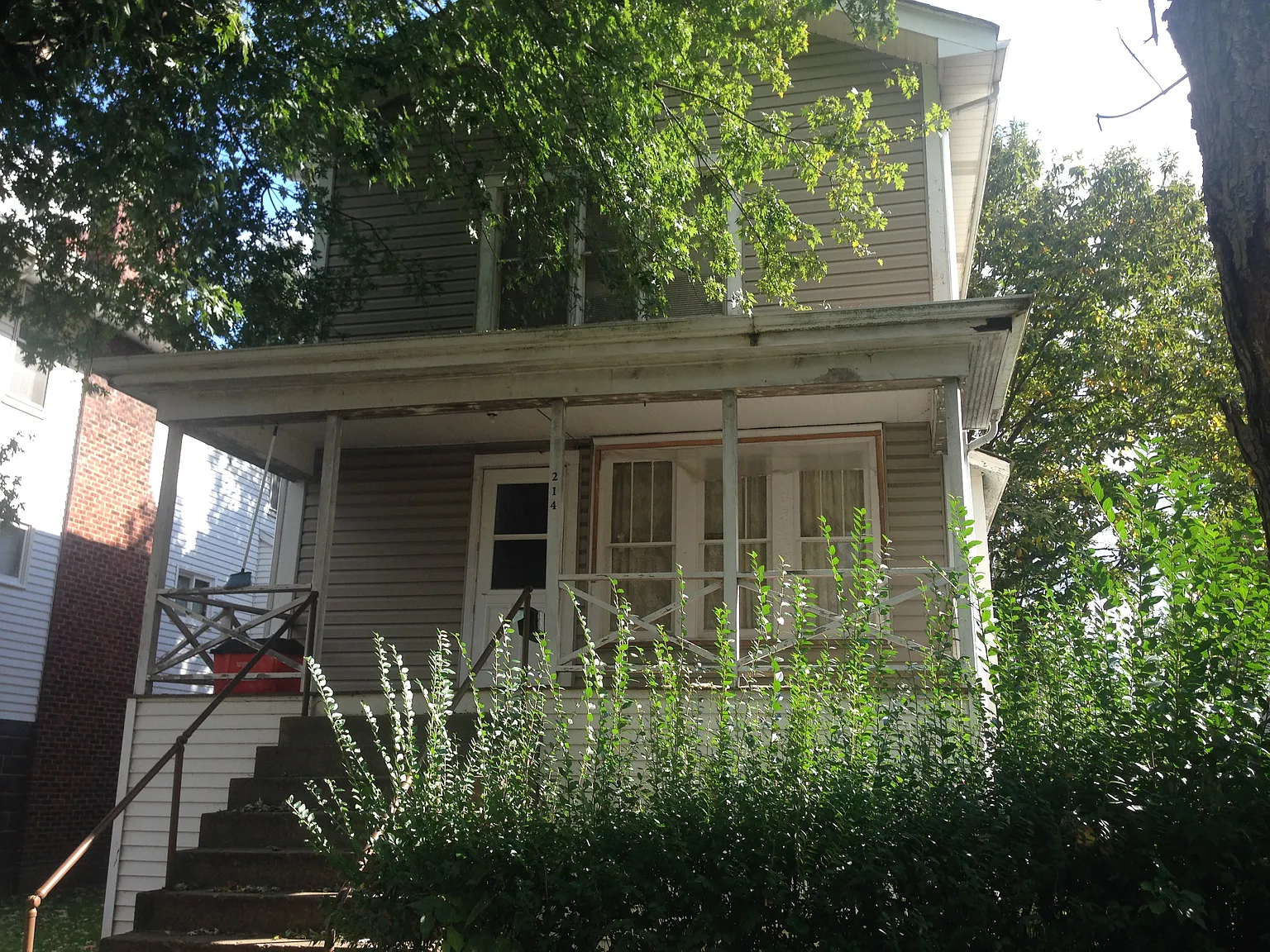 214 N Erie St photo 1