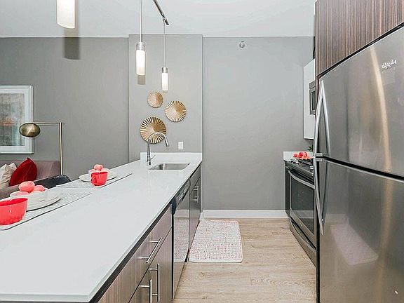 3rd image of 70 E Lake St #1603