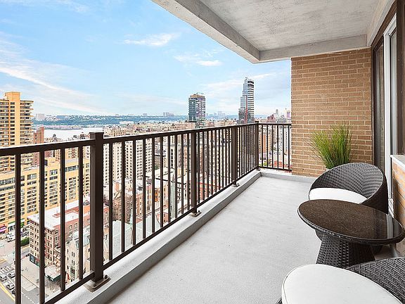 2nd image of 175 W 95th St APT 27E