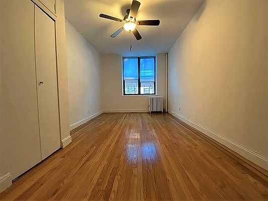 2nd image of 244 E 77th St #1A