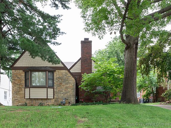 2nd image of 3524 E 12th Pl