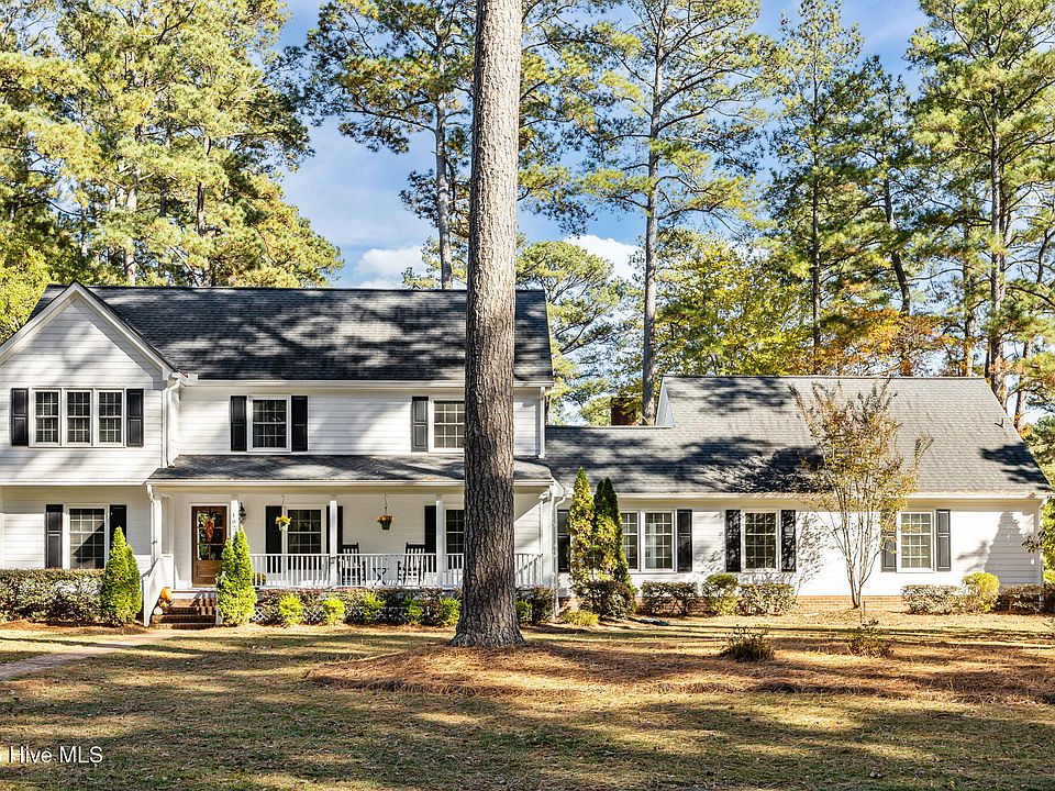 1st image of 107 Woodberry Drive