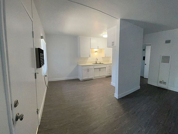 3rd image of 6312 Bright Ave #B