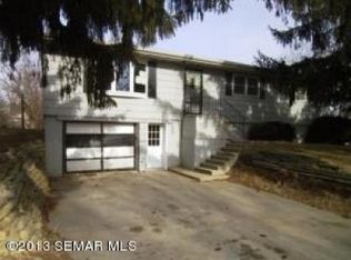 514 5th St SW, Pine Island, MN 55963