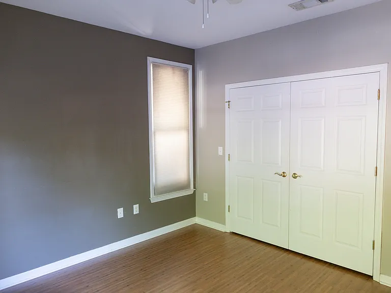 720 N Person St #101 — Photo 8