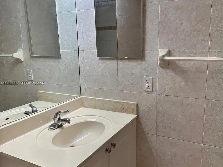 7205 W 3rd Ave — Photo 24