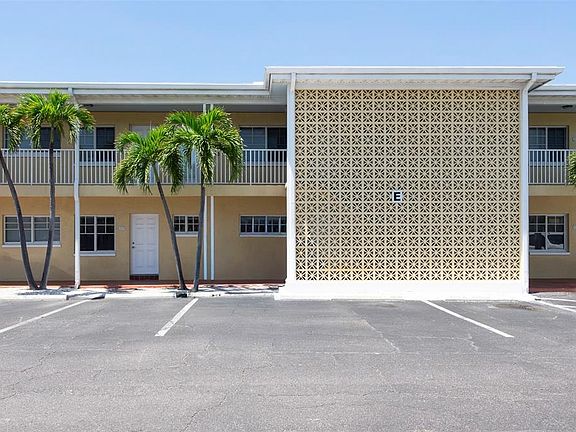 2nd image of 19417 GULF BOULEVARD #E109