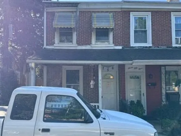 756 Roosevelt Ave, Norristown, PA 19401