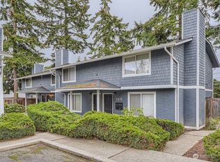 7415 212th St SW APT 3, Edmonds, WA 98026
