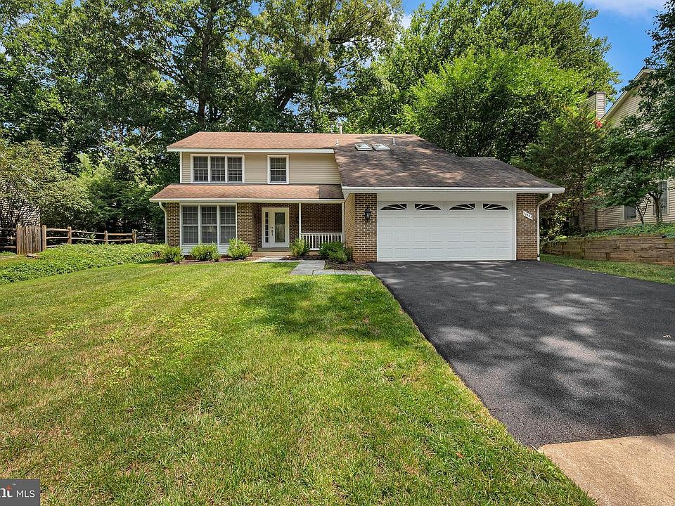 1st image of 11533 Flints Grove Ln