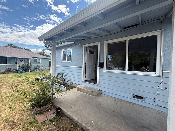 2nd image of 2976 Wright St #2978